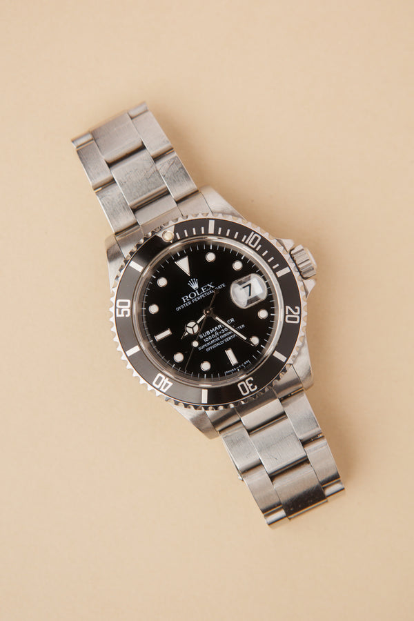 Rolex Submariner 16610 Tritium Dial - 1997