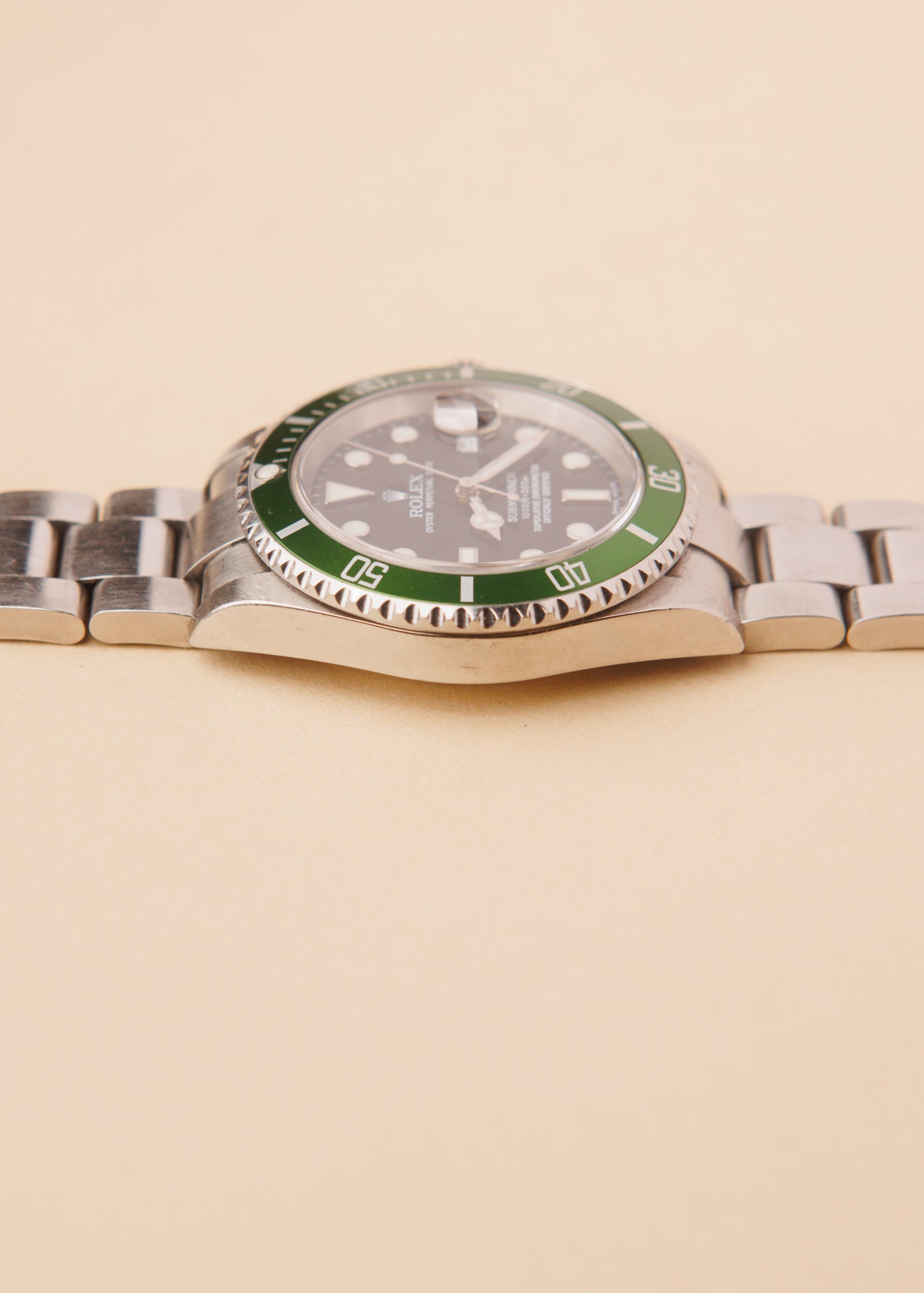 Rolex Submariner Kermit 16610LV - Unmatched Luxury – 25 Dials
