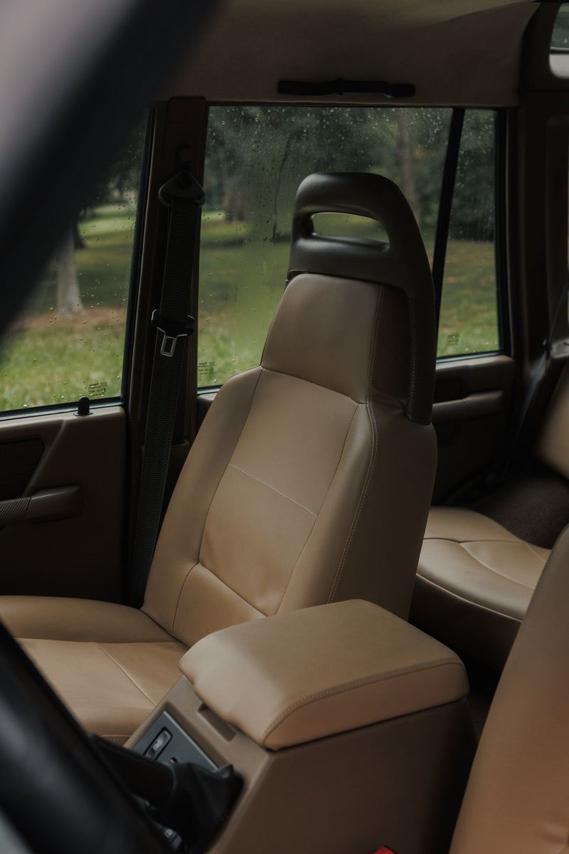 Euro 1996 Discovery 1 300TDI 5-Speed Manual - 7 Leather Seats