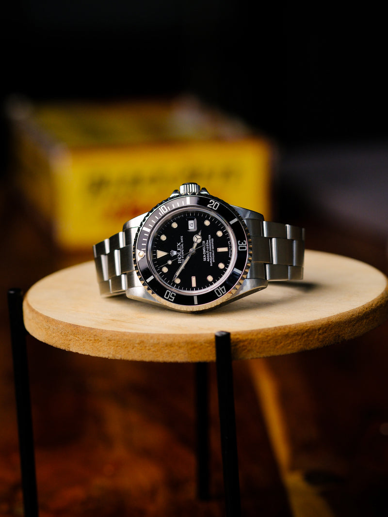 Rolex Sea Dweller 16600 Tritum Dial - 1991