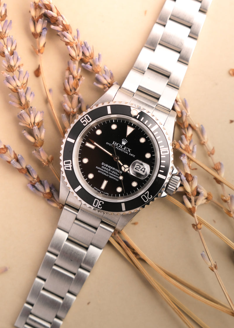 Rolex Submariner 16610 Vanilla Patina - 1991