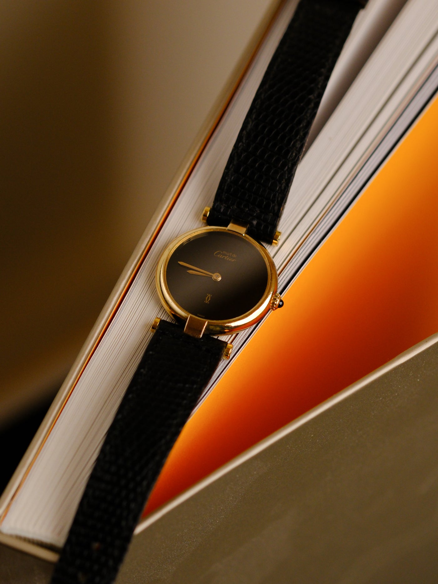 Cartier Must Vendome Quartz Black Dial Watch Tam ? The Cartier Vendome Vermeil 590003 perfectly embodies  main image 4