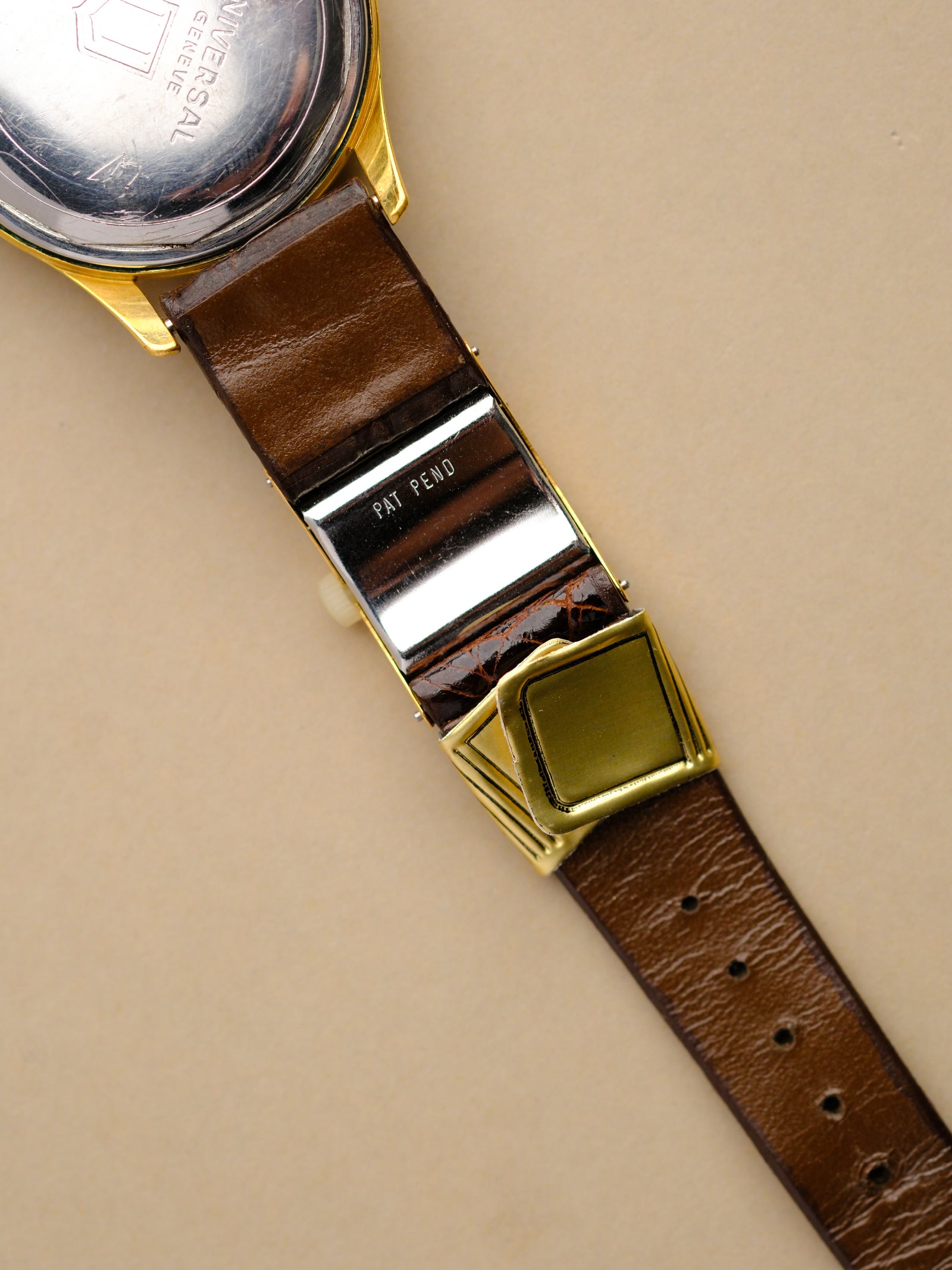 Universal Geneve 402409 Cross-Hair Dial - 1950's – 25 Dials