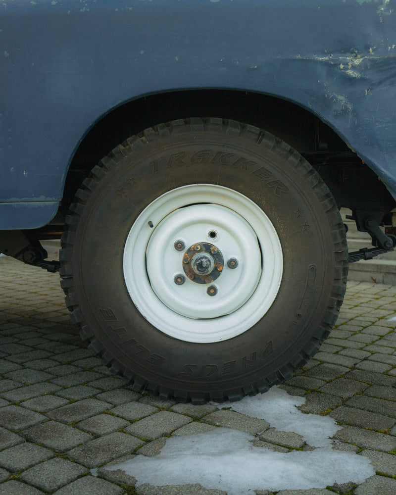 1969 Land Rover Series IIA 2.25L Petrol 4-Speed Manual w/ Overdrive