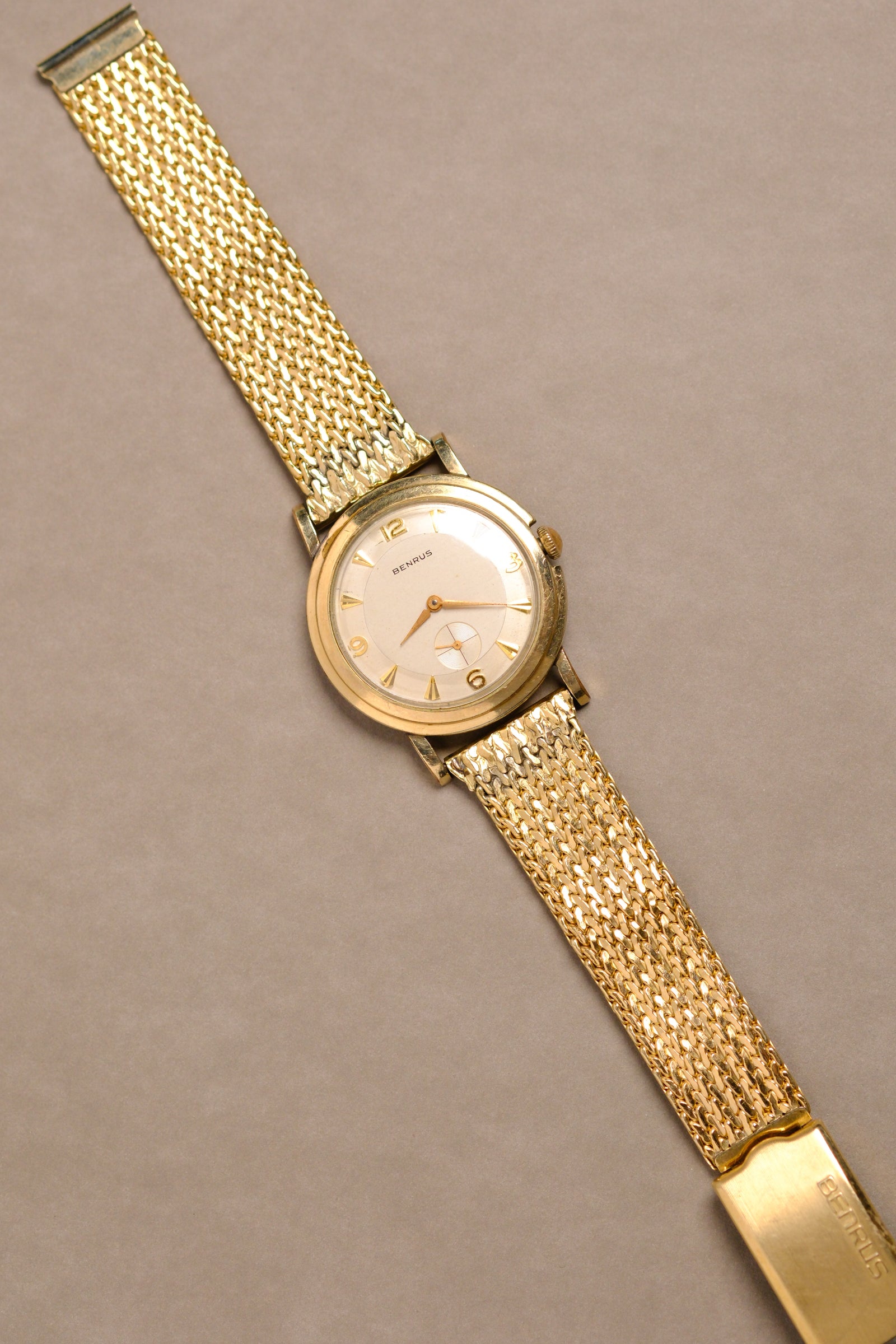Benrus Jumbo 35 mm 10k Watch w/ Original Band - 1956 – 25 Dials