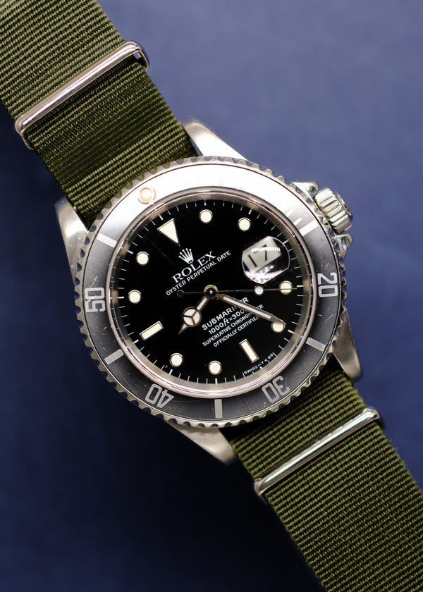 Rolex Submariner 16610 Charcoal Bezel - 1990