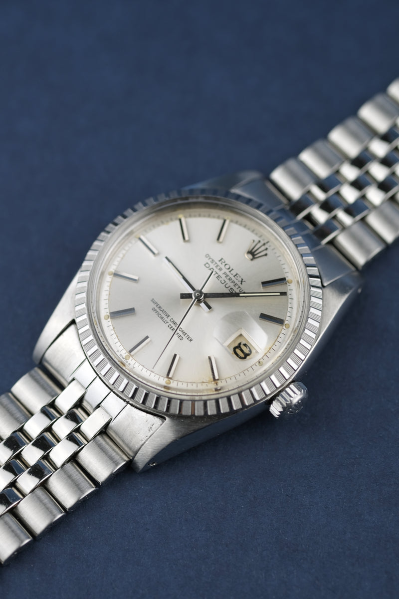 Bezel 1601 Clearance