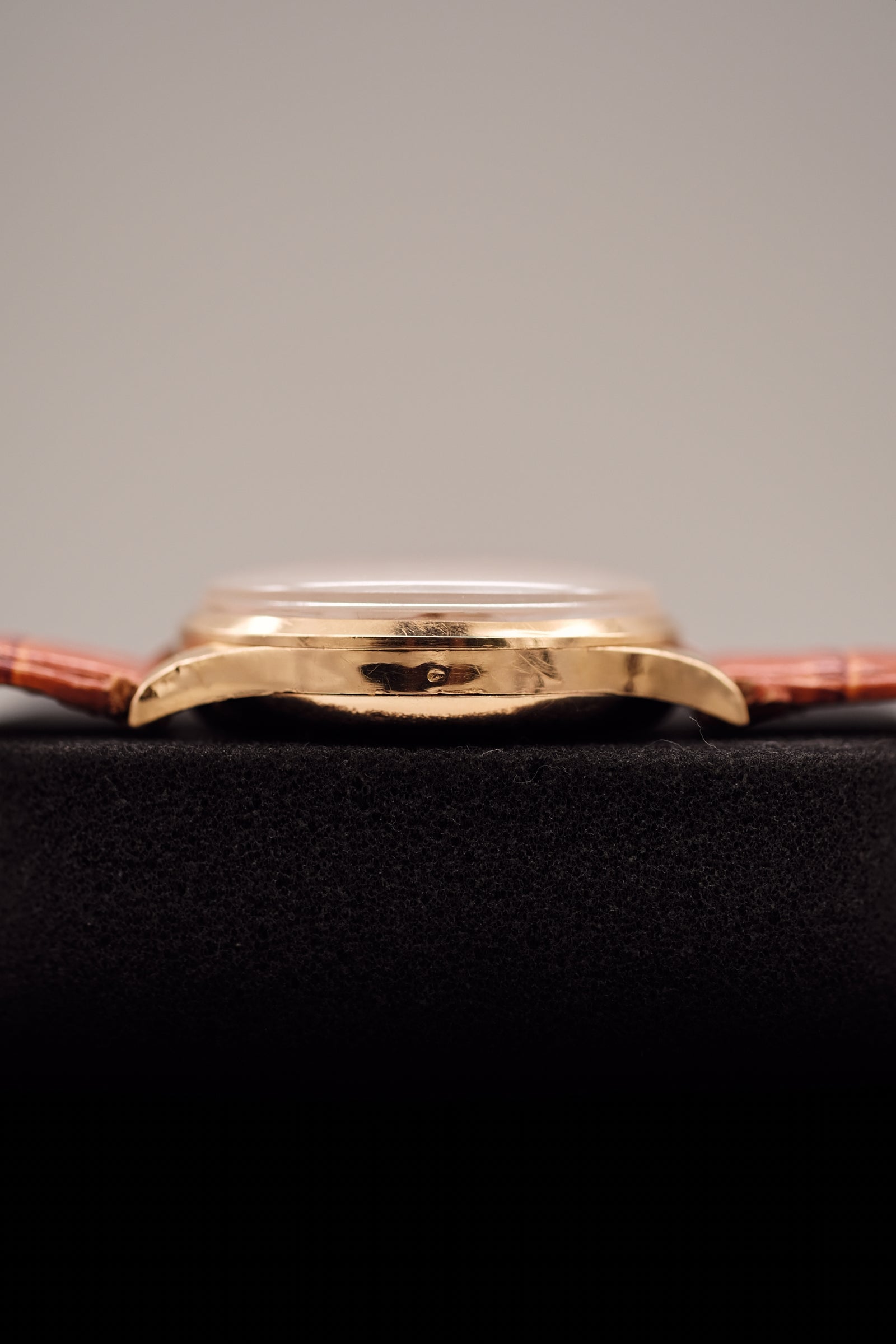 Chronographe Suisse Antimagnetique 18K - 1950's – 25 Dials