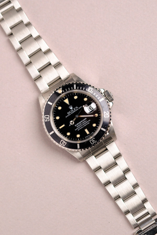 Rolex Submariner 16610 Warm Cream Patina - 1990